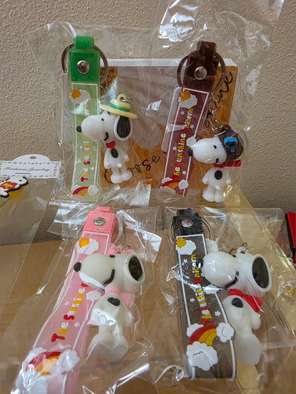 Snoopy, Set Of 6 Straws With Straw Cleaners And 4 Snoopy Keychain Bag Charms